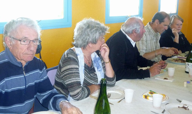 2012-05-13 37 A Table.JPG
